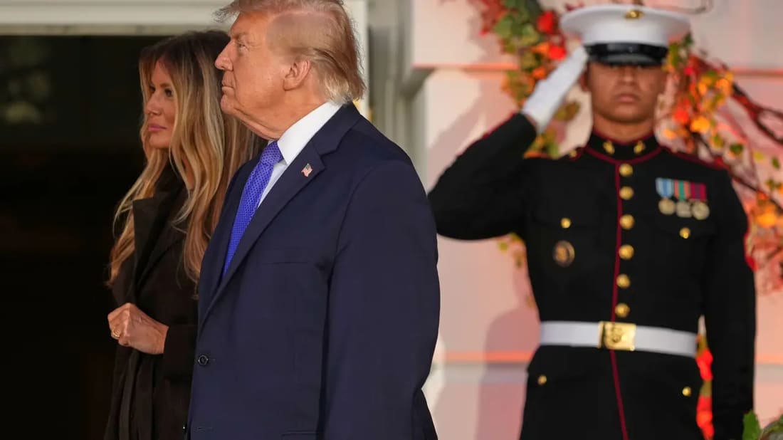 Trump arremete contra periodista tras preguntas sobre su estado de salud