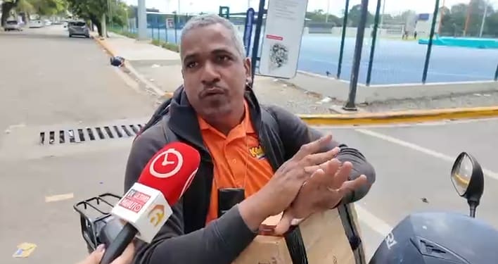 El Centro Olímpico amanece con daños y acumulación de basura tras encuentro futbolístico