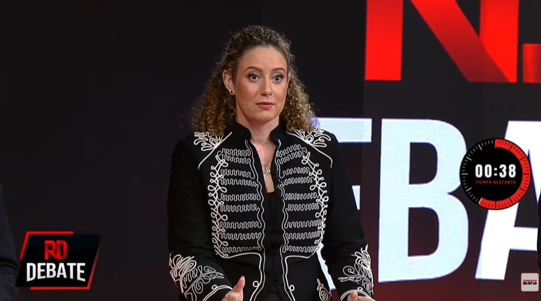 Denisse Larrauri propone revisar compromisos estatales en proyectos mineros