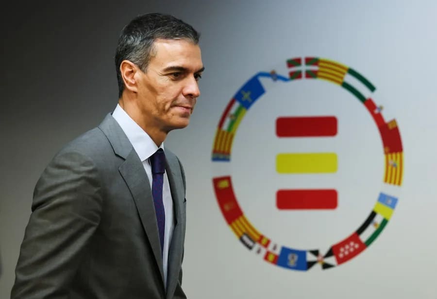 Debate en la Unión Europea por la política migratoria y de regularización de España