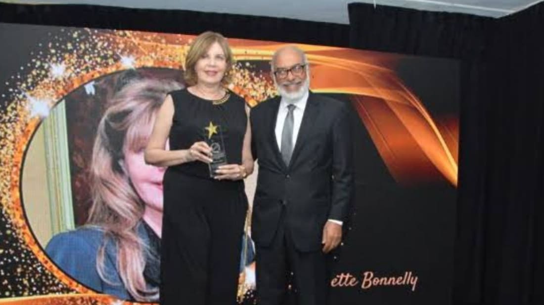 Fallece Cosette Bonnelly de Maldonado, esposa del director de El Nuevo Diario