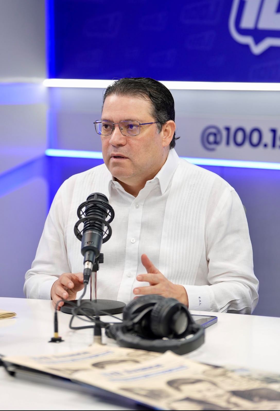 Ministro de Industria y Comercio aboga por capacitar al talento local ante los nuevos retos tecnológicos