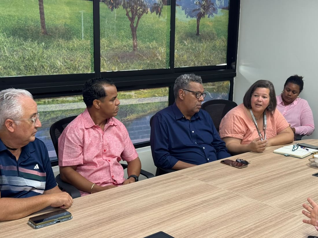 UASD Centro Azua y el Ministerio de Cultura afinan detalles para la celebración de FESTISUR