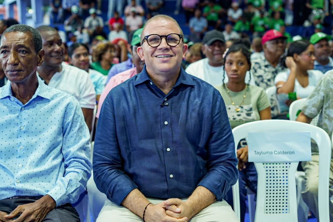 Rafael Castillo consolida respaldo en la Fuerza del Pueblo para buscar la alcaldía de Santo Domingo Este