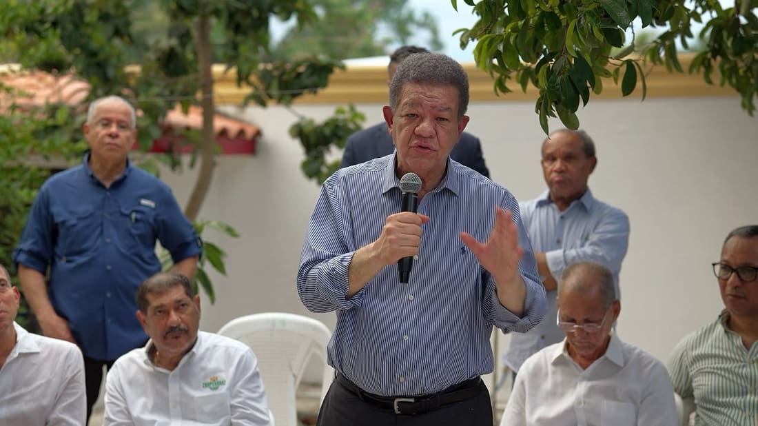 Leonel Fernández aboga por la unidad nacional para salvaguardar la producción arrocera ante los retos del DR-CAFTA