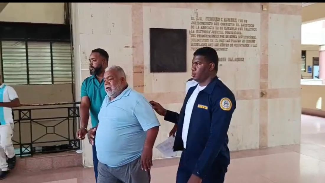 Imponen prisión preventiva a padre e hijo vinculados a homicidio en Santiago tras doce años prófugos