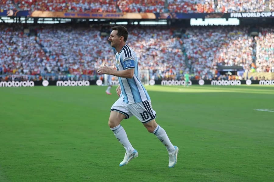 Lionel Messi pone fin a dos décadas de historia con la selección argentina