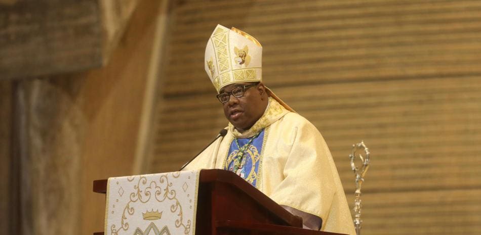 Monseñor Castro Marte exhorta a gremios y Gobierno a evitar paros que afectan a los más vulnerables