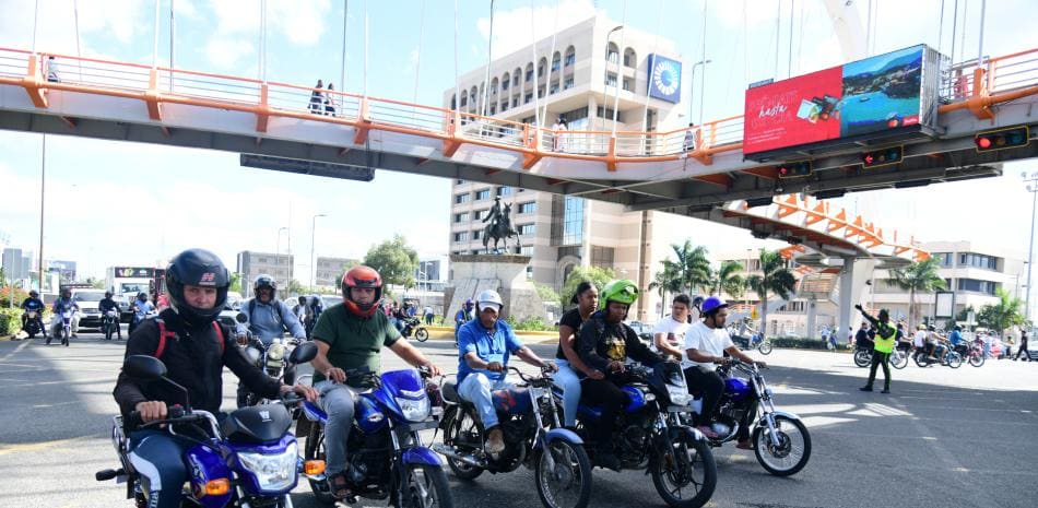 El Intrant revela que casi la totalidad de los motociclistas en el país transita sin licencia de conducir