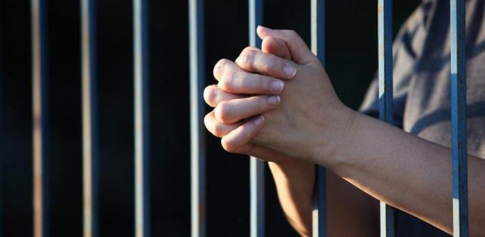 Extraditan a Estados Unidos a pareja dominicana vinculada a red de sextorsión y ciberacoso