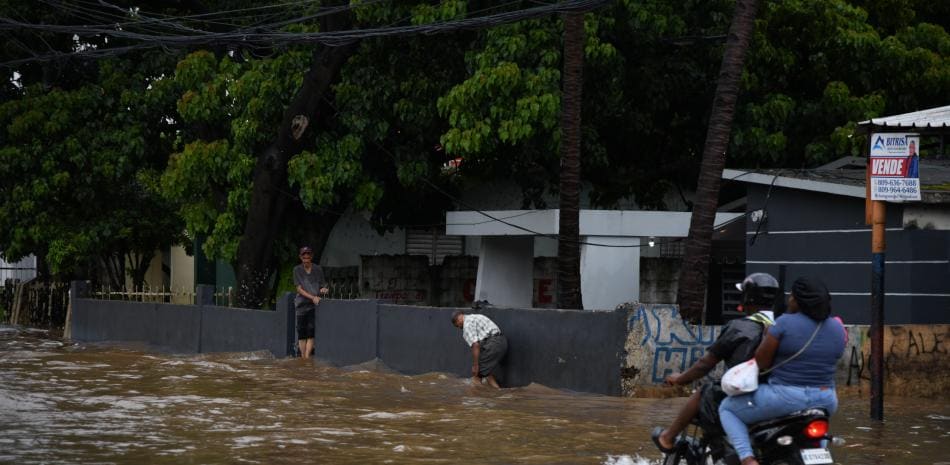 Salud Pública reporta incremento del 91% en casos de leptospirosis durante 2026