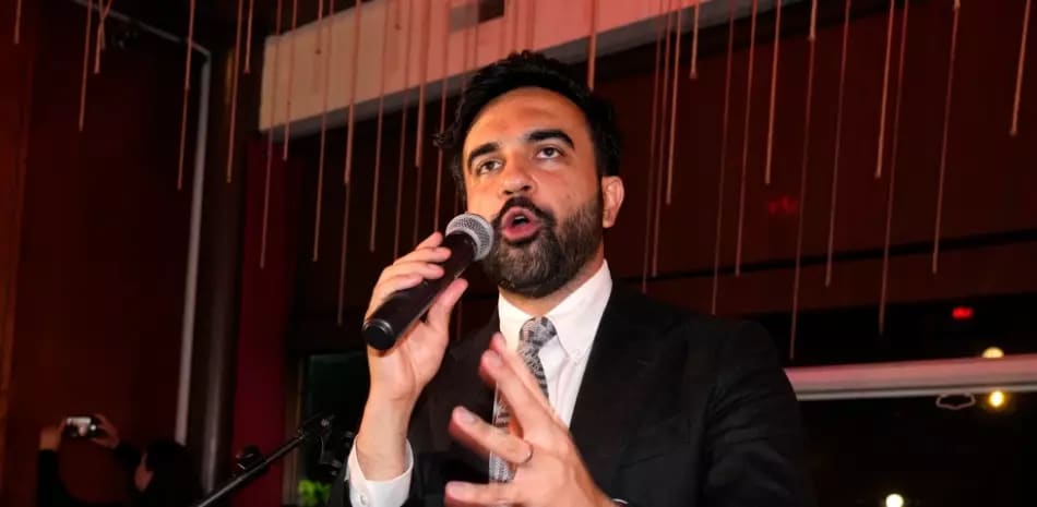 Alcalde de Nueva York orienta a inmigrantes sobre sus derechos ante agentes de ICE