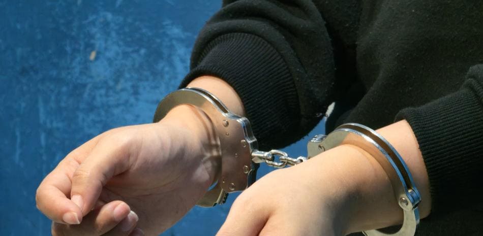Remiten a Puerto Rico a dos dominicanos vinculados a delitos cibernéticos y narcotráfico