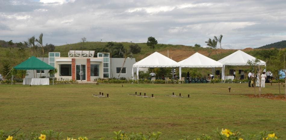 Parque Cementerio Puerta del Cielo celebra un cuarto de siglo de operaciones en el país