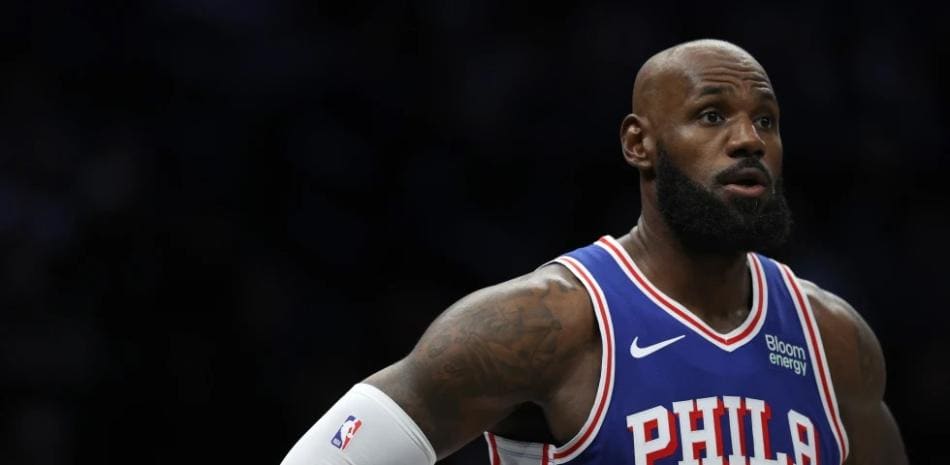 Movimientos estelares sacuden el panorama de la NBA para la temporada venidera