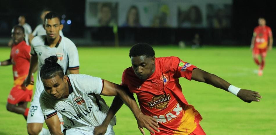 Atlético Vega Real y Cibao FC reparten puntos en el inicio de la jornada once