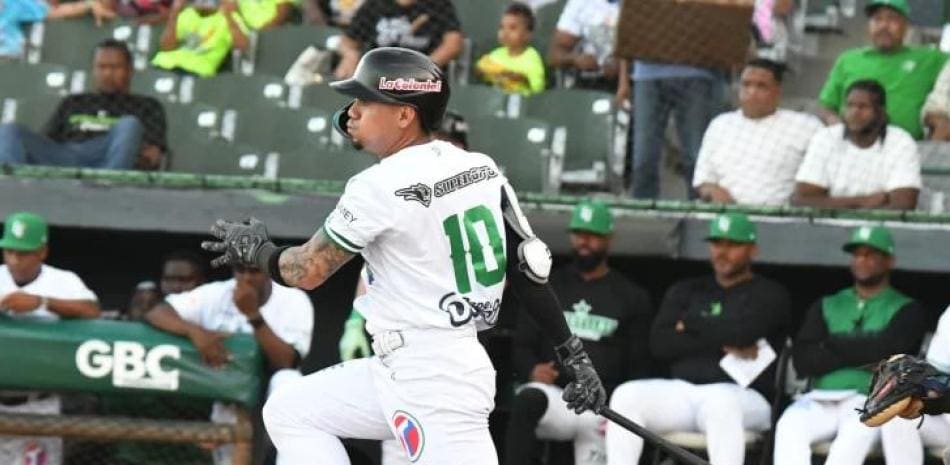 Las Estrellas dominan a los Leones y suman su segundo triunfo al hilo en el béisbol invernal