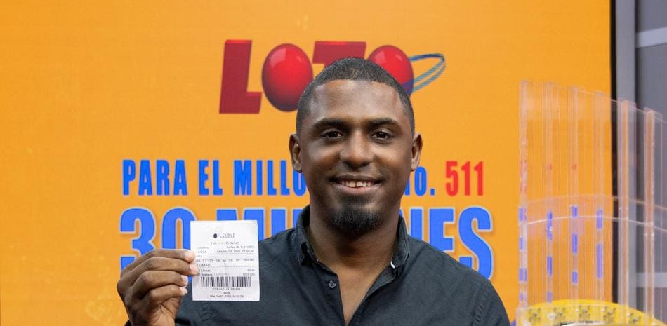 Taxista capitalino reclama premio de 30 millones de pesos en sorteo Loto
