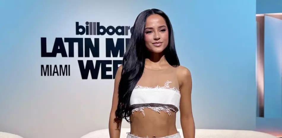 Becky G define como una misión personal la defensa de la comunidad latina y el uso del espanglish