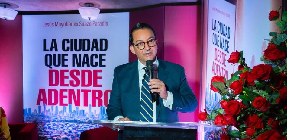 Mayobanex Suazo lanza su cuarto libro sobre la transformación urbana