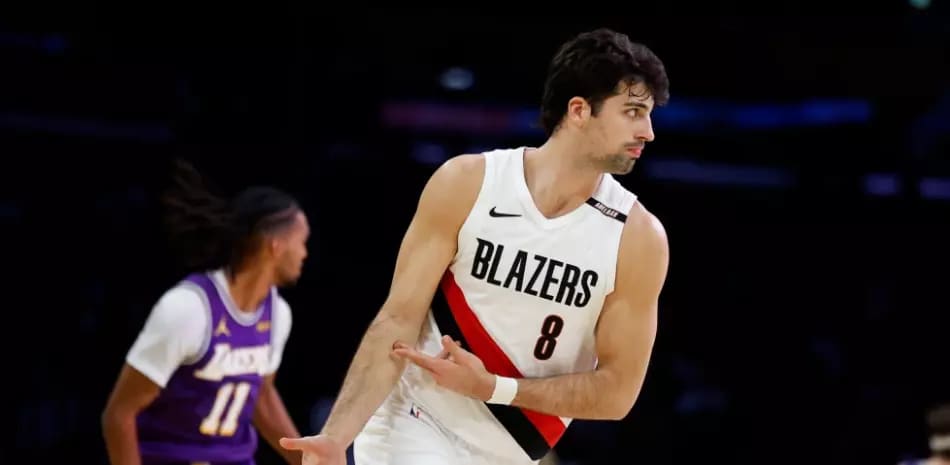 Los Trail Blazers extienden su invicto y los Spurs consiguen su primer triunfo en casa