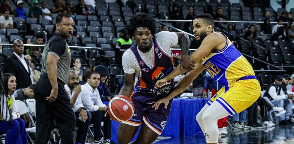 Inician las series semifinales del Torneo de Baloncesto Superior del Distrito Nacional