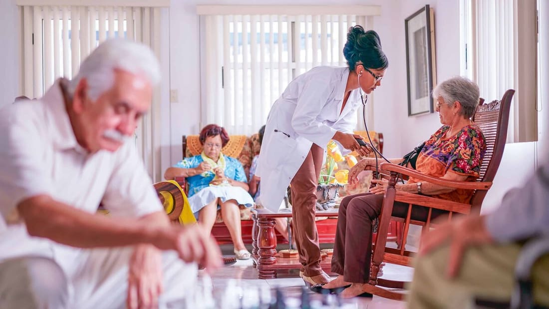 Auditoría revela irregularidades en el Conape que incluyen empleados estatales en programas sociales y pagos sin soportes