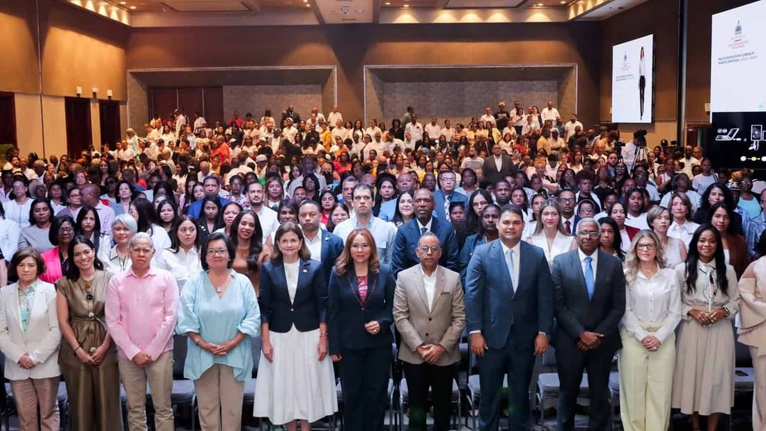 Vicepresidenta resalta los avances en la disminución de la pobreza monetaria en el país