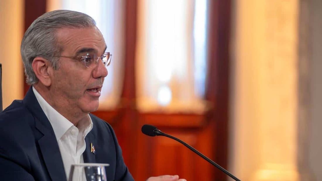 Abinader admite fallas en la comunicación sobre el cálculo de la tarifa eléctrica