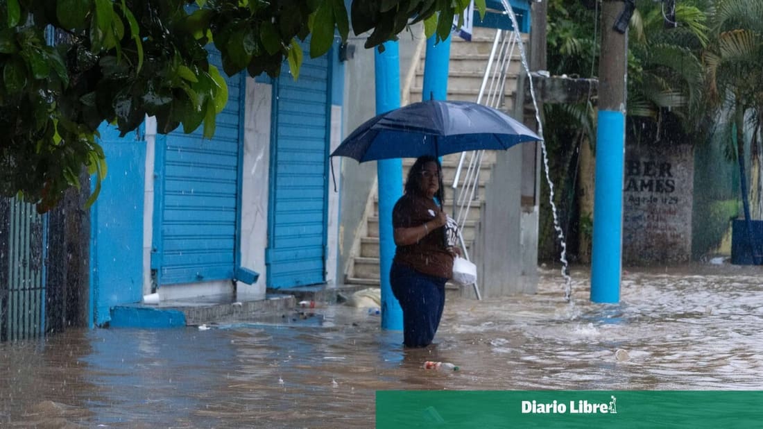 Colocan tres provincias en alerta verde por lluvias mientras el COE reporta daños en varias zonas del país