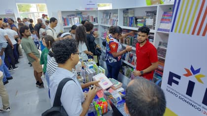 El Código Penal atrae el interés de los jóvenes en el cierre de la Feria del Libro