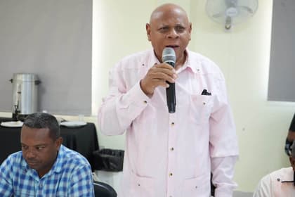 Regional 03 de Educación prepara a nuevos centros para el programa Escuela Abierta en Azua