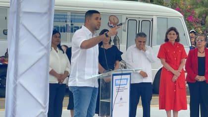 Ministerio de la Juventud impulsará el deporte y nuevos servicios en Santiago con el programa de canchas móviles