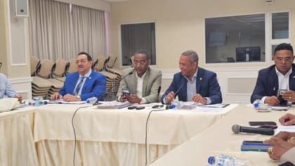 Comisión bicameral intensifica labor para lograr aprobación de la reforma policial