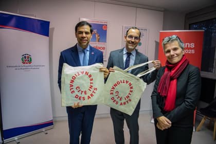 Ministro de Cultura impulsa cooperación patrimonial y artística durante su visita oficial a París