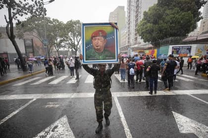 Simpatizantes del chavismo conmemoran el último triunfo electoral de Hugo Chávez