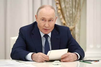 Vladimir Putin sugiere integrar la seguridad europea en futuras negociaciones de paz