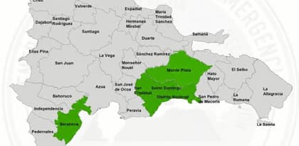 COE emite alerta verde en cinco provincias ante el paso de una onda tropical