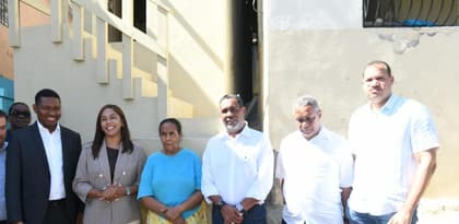 Gobierno entrega nueva vivienda a los hermanos Frías en el sector Agua Dulce