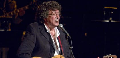 Fallece a los 81 años el icónico cantautor Piero, figura clave de la música latinoamericana