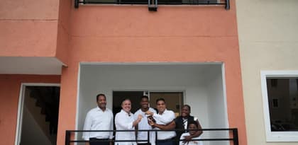 MIVED otorga vivienda digna al atleta Christopher Melenciano