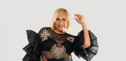 Cantante Chabelly denuncia incidente vial con conductor de transporte público