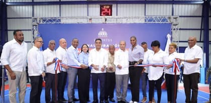 Inauguran techado multiuso en el ensanche Espaillat tras cinco décadas de espera