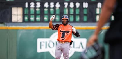 Toros del Este logran segunda victoria consecutiva ante las Estrellas