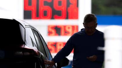 Coste de la gasolina en Estados Unidos alcanza niveles récord antes de las elecciones