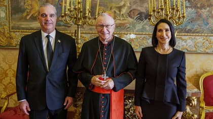 Presidente Abinader dialoga en el Vaticano con el cardenal Pietro Parolin sobre asuntos regionales
