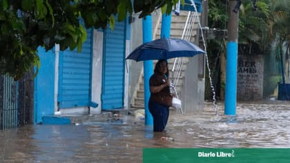 Colocan tres provincias en alerta verde por lluvias mientras el COE reporta daños en varias zonas del país