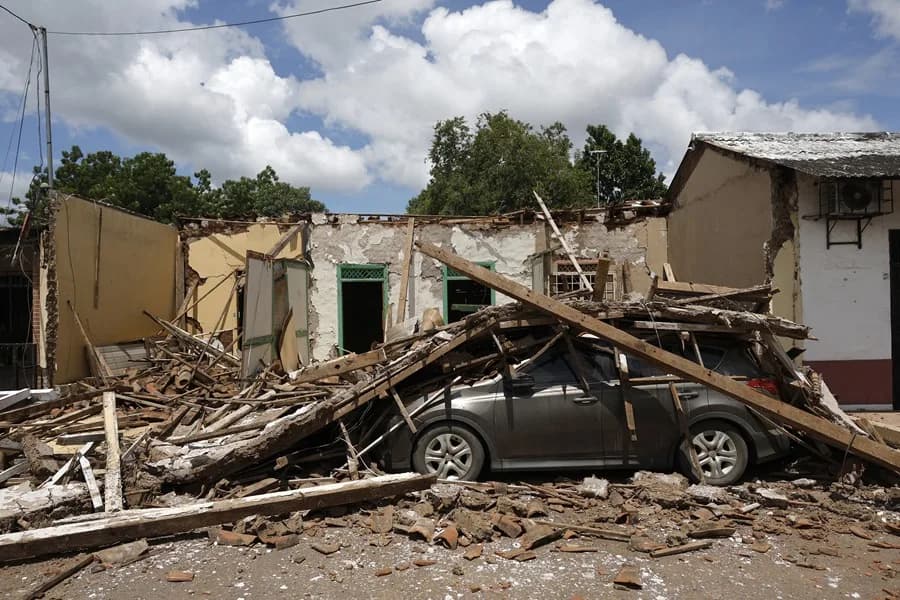 Sube a dos la cifra de fallecidos tras el sismo de magnitud 7.7 en Panamá